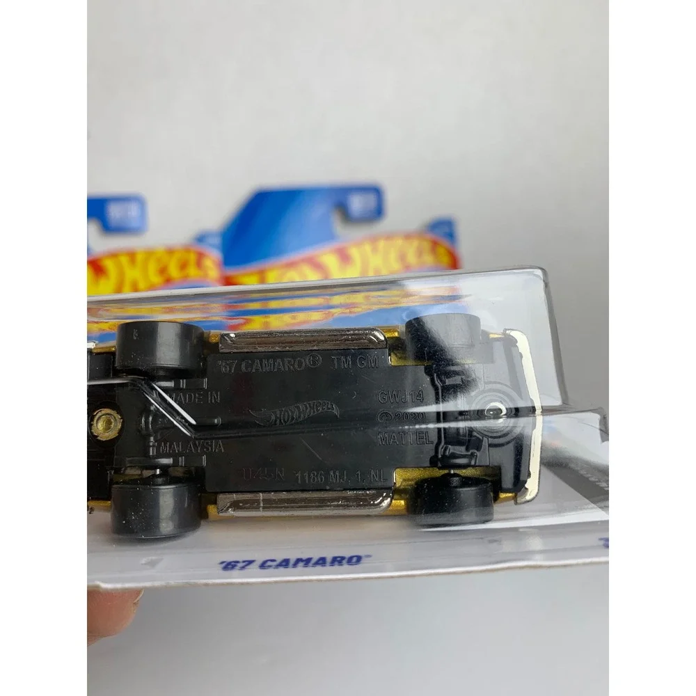 Hot Wheels‎ 67 Camaro Gold HW Dream Garage 58/250 3/5 Lot of 3 Mattel GWJ14